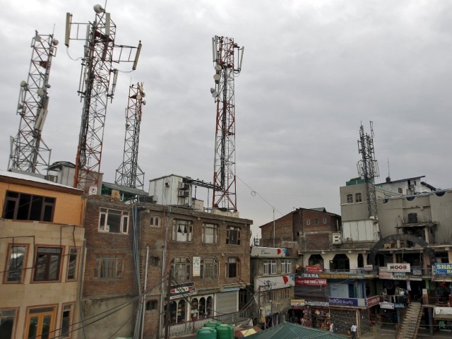 India restoring phone lines in Kashmir in phases