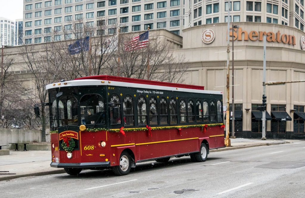 Chicago Free Holiday Trolley