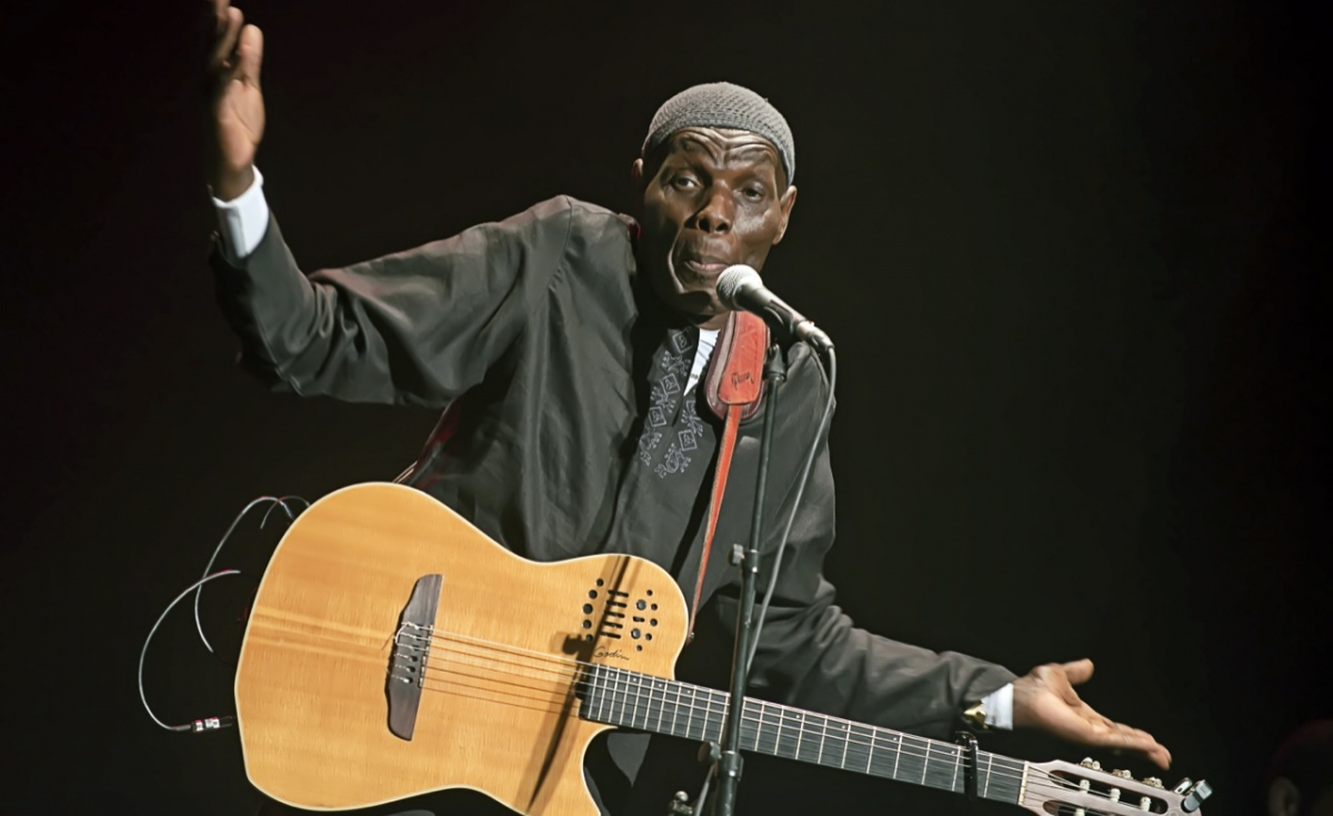 Zimbabwean Superstar Oliver Mtukudzi